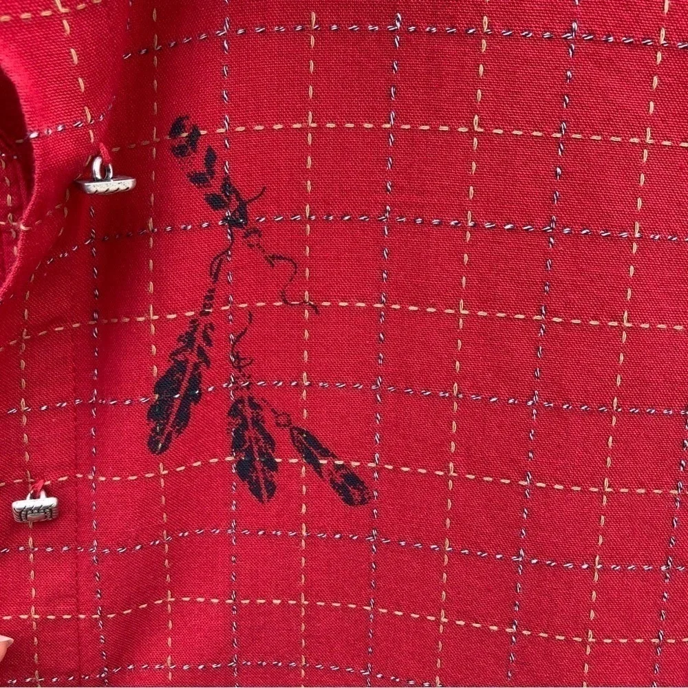 Vintage Wrangler Red feather pattern Button Up Shirt Size XL women's - Picture 10 of 12